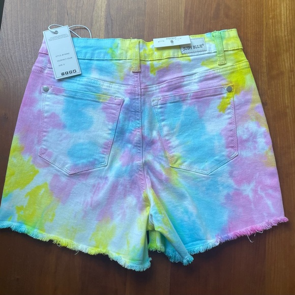NWT Judy Blue High Waist Tie Dye Women’s Short. Size Small. Fringe - Picture 2 of 11
